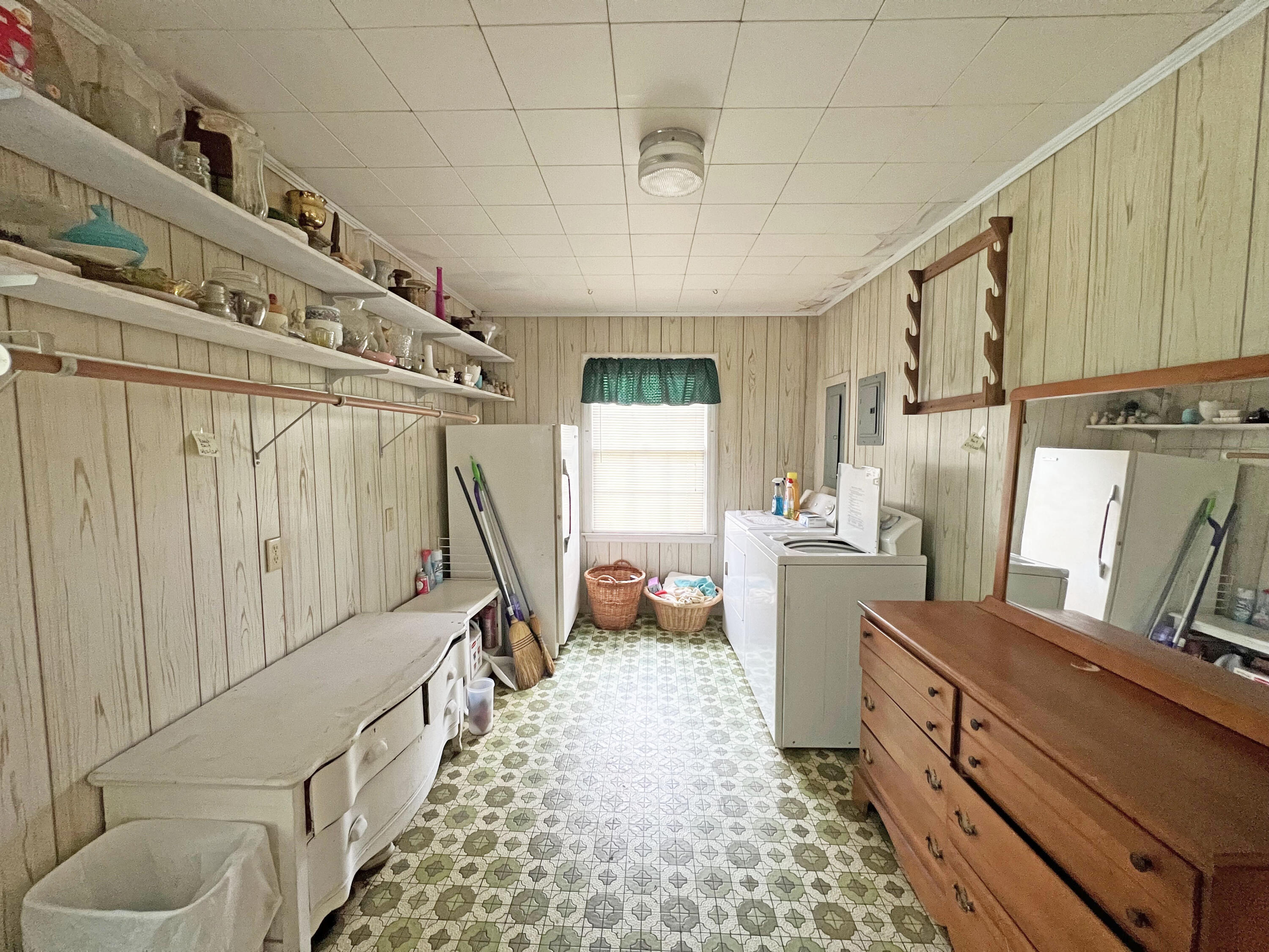 640 Hampton Street Elloree, SC 29047 - Photo 19 of 24 hampton20