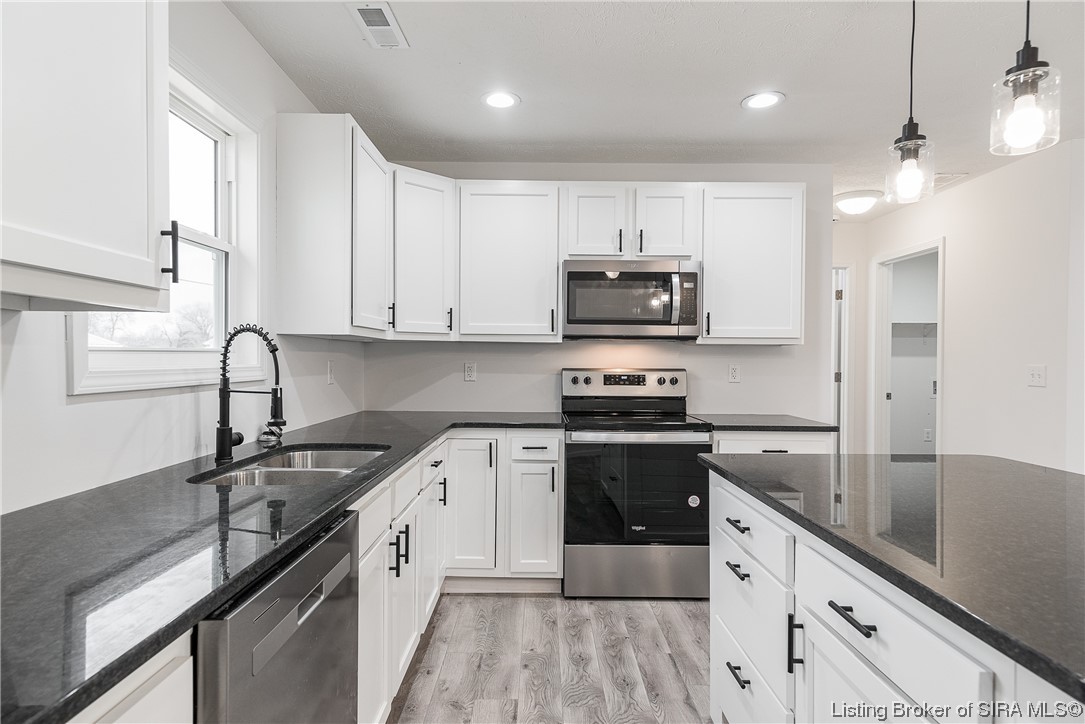 332 Ridge Road Charlestown, IN 47111 - Photo 7 of 15 Gallery Image 7