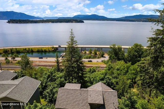 $89,000 | 260 Highland Avenue, Hope, ID 83836