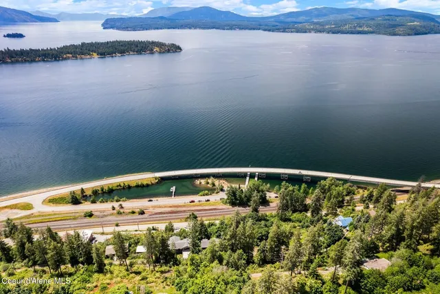 $89,000 | 260 Highland Avenue, Hope, ID 83836