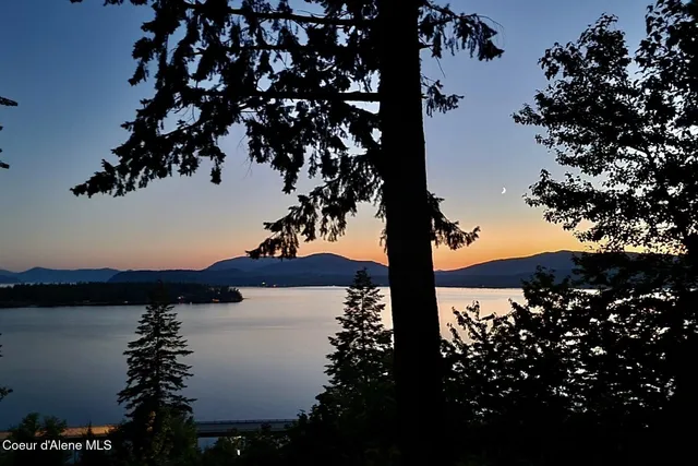 $89,000 | 260 Highland Avenue, Hope, ID 83836