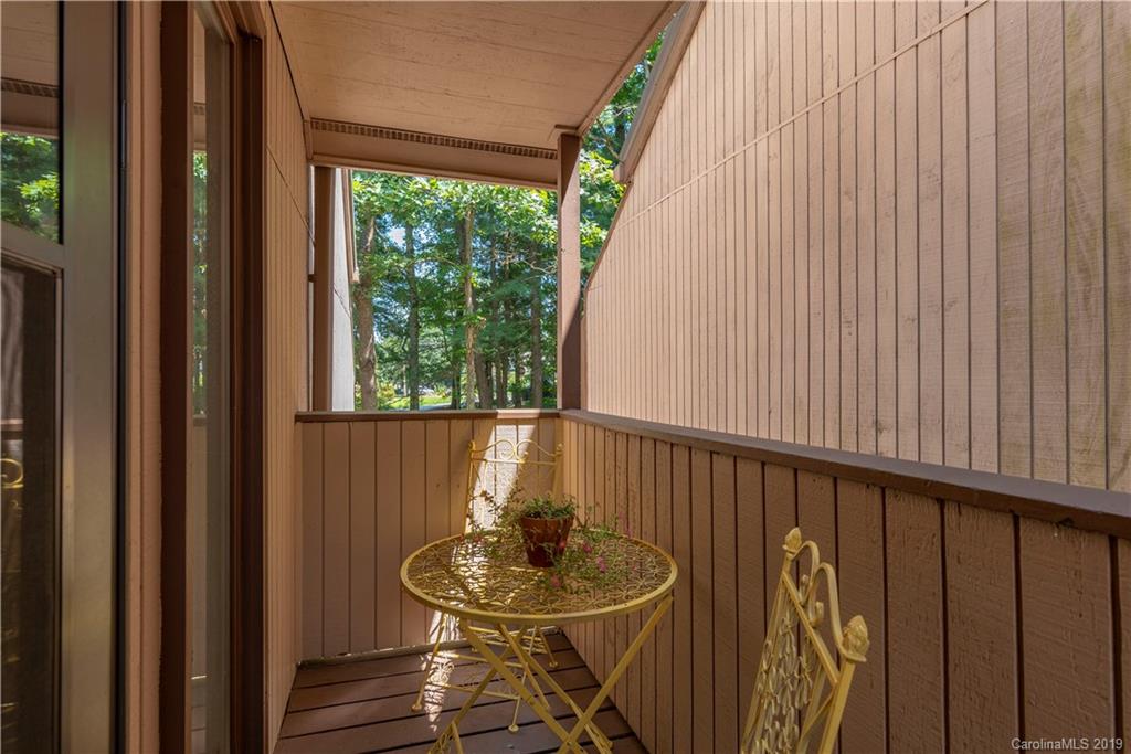 5 Maple Ridge Lane Asheville, NC 28806 - Photo 2 of 25 Gallery Image 2