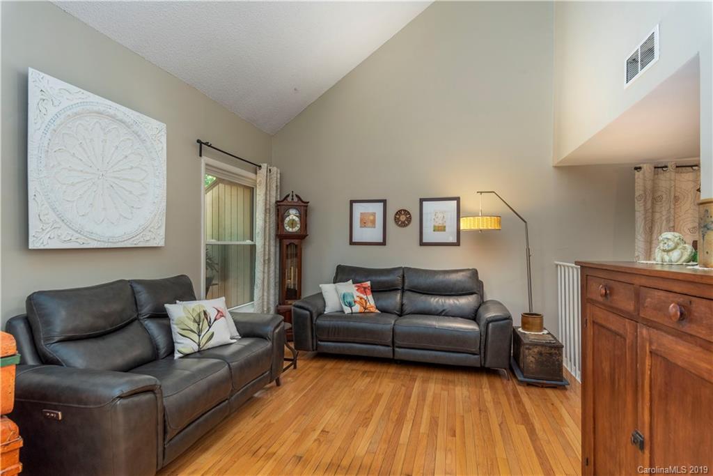 5 Maple Ridge Lane Asheville, NC 28806 - Photo 8 of 25 Gallery Image 8