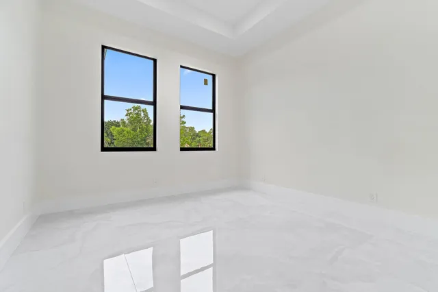 $5,000,000 | 12850 152nd Street North, Jupiter, FL 33478