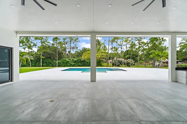 $5,000,000 | 12850 152nd Street North, Jupiter, FL 33478