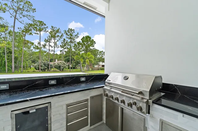 $5,000,000 | 12850 152nd Street North, Jupiter, FL 33478