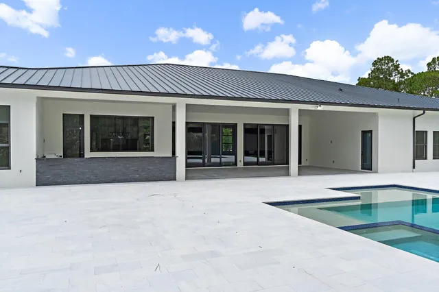 $5,000,000 | 12850 152nd Street North, Jupiter, FL 33478