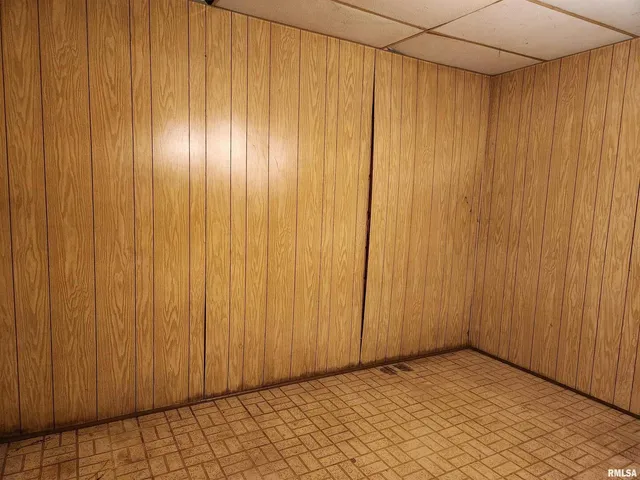 $85,000 | 3547 North Illinois Highway, Waltonville, IL 62894