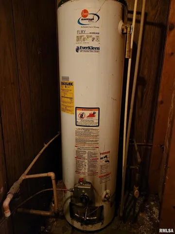 $85,000 | 3547 Highway 148, Waltonville, IL 62894