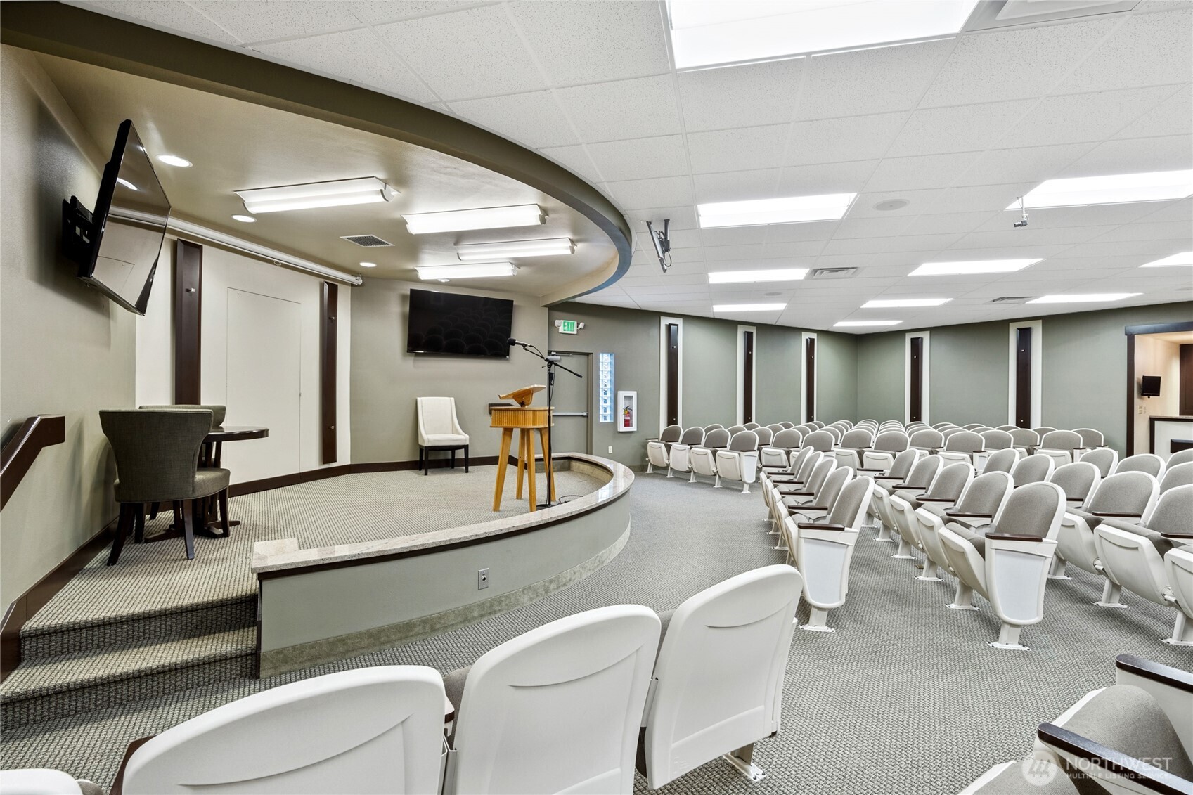 812 Davis Place South Seattle, WA 98144 - Photo 13 of 34