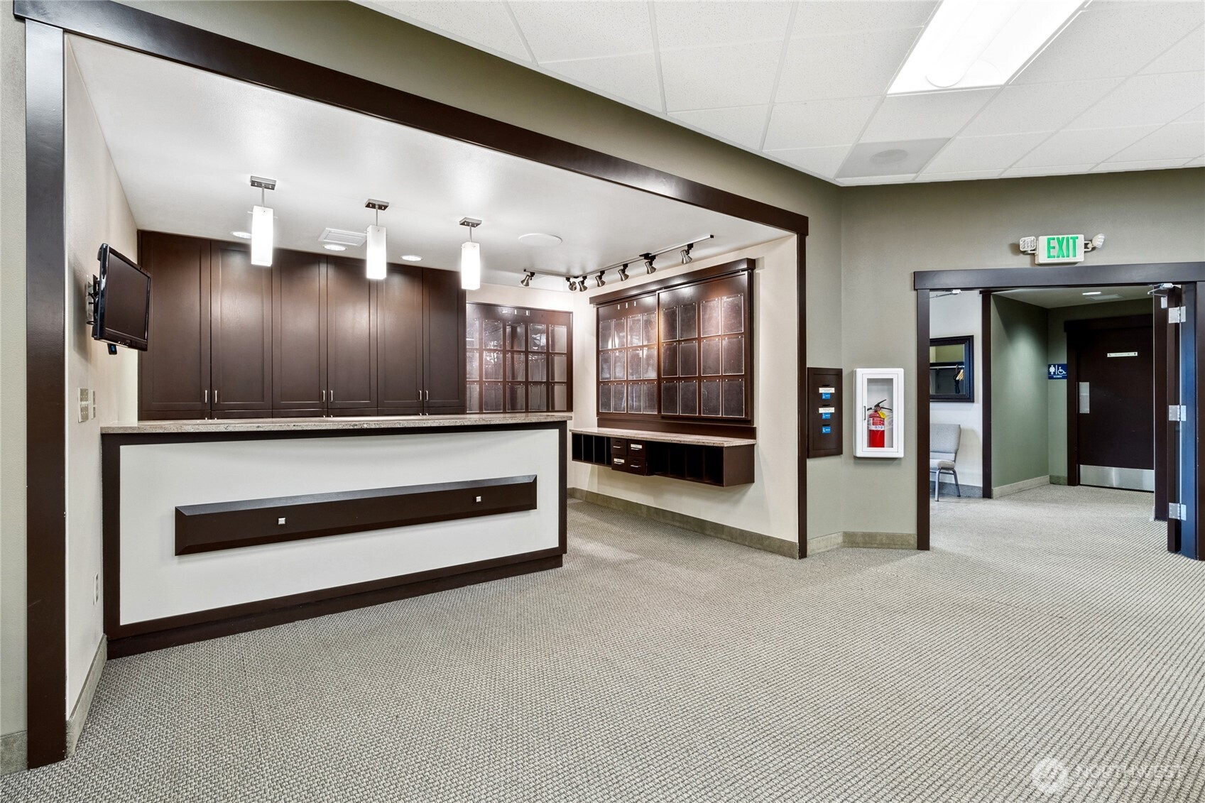 812 Davis Place South Seattle, WA 98144 - Photo 14 of 34