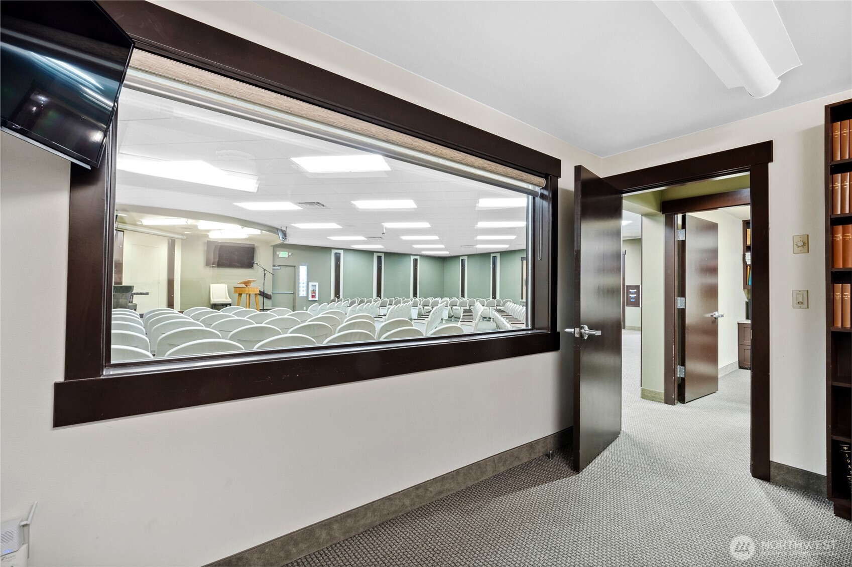 812 Davis Place South Seattle, WA 98144 - Photo 21 of 34