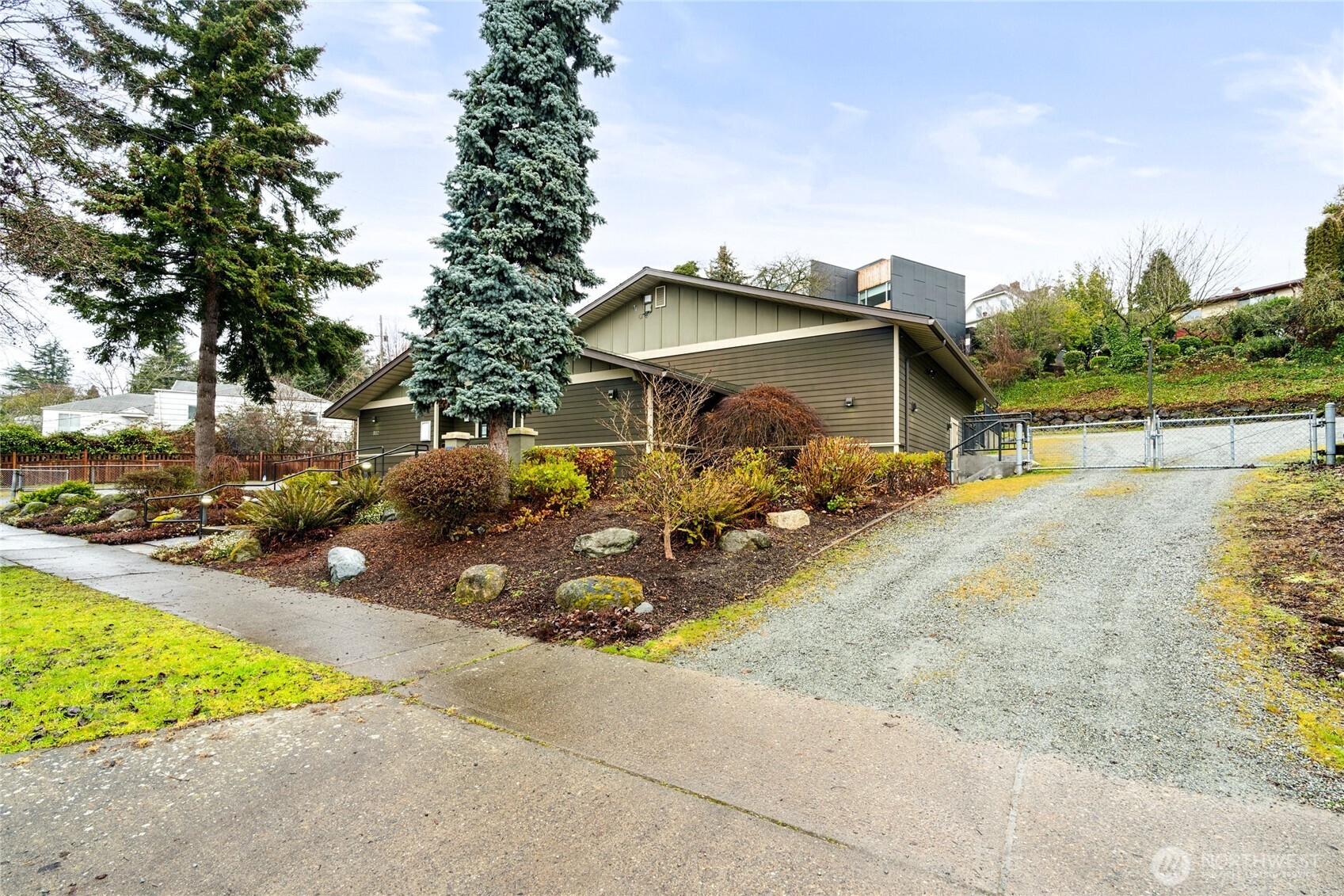 812 Davis Place South Seattle, WA 98144 - Photo 25 of 34