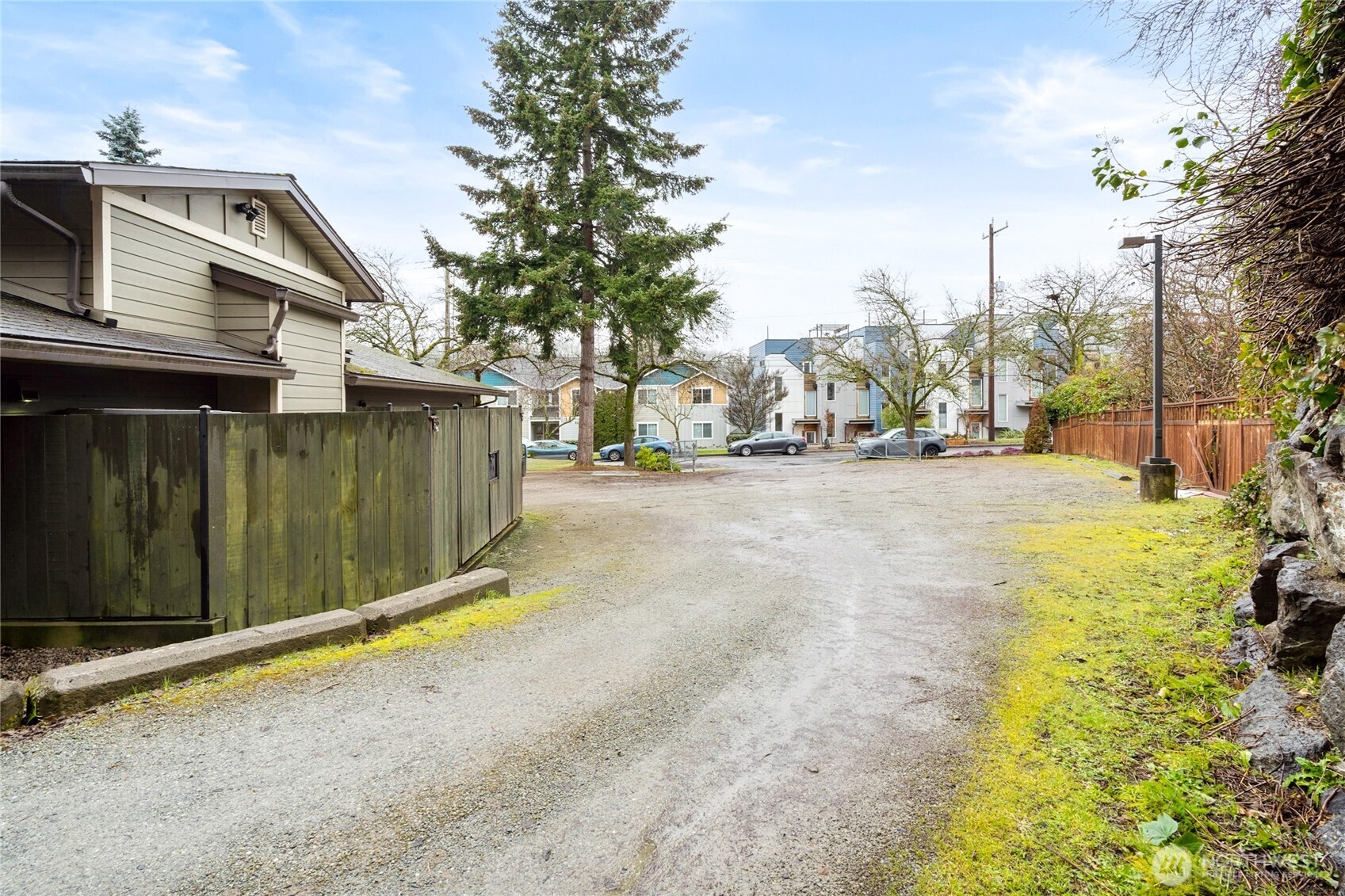812 Davis Place South Seattle, WA 98144 - Photo 29 of 34