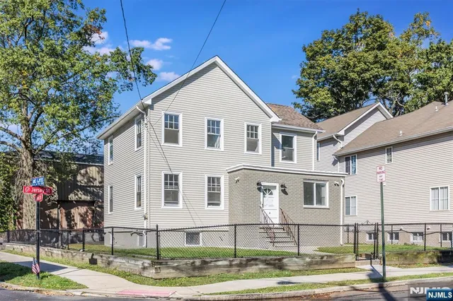 $3,995 | 6 Jersey Street, Bloomfield, NJ 07003