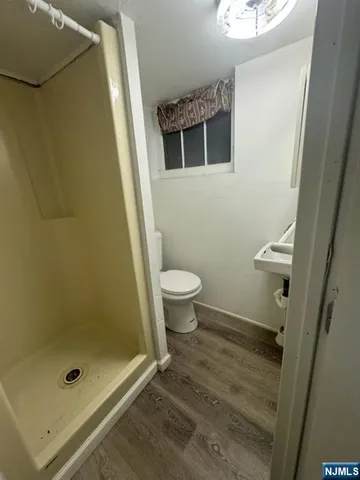 $3,995 | 6 Jersey Street, Bloomfield, NJ 07003