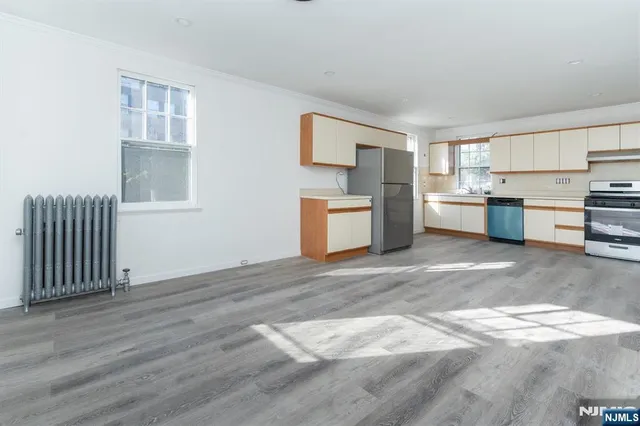 $3,995 | 6 Jersey Street, Bloomfield, NJ 07003