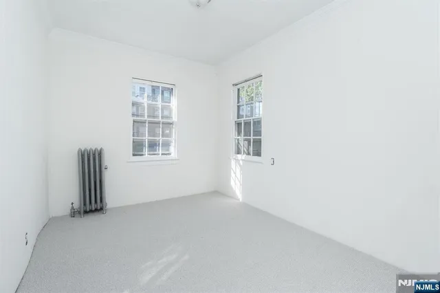 $3,995 | 6 Jersey Street, Bloomfield, NJ 07003