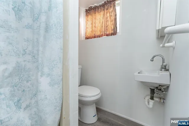 $3,995 | 6 Jersey Street, Bloomfield, NJ 07003