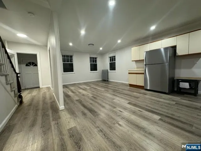 $3,995 | 6 Jersey Street, Bloomfield, NJ 07003