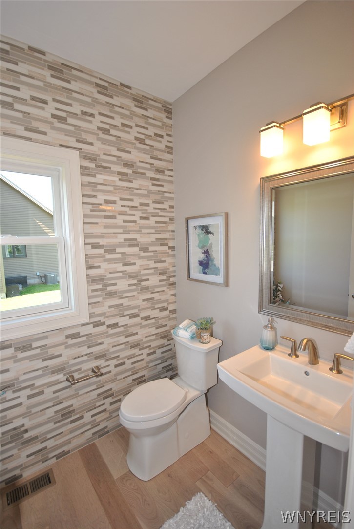98 Peppermint Road Lancaster, NY 14086 - Photo 9 of 28