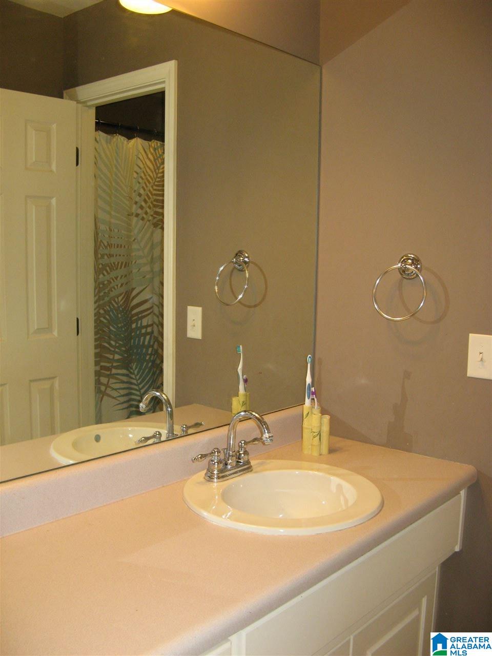 2047 Magnolia Road Leeds, AL 35094 - Photo 21 of 42 Gallery Image 21