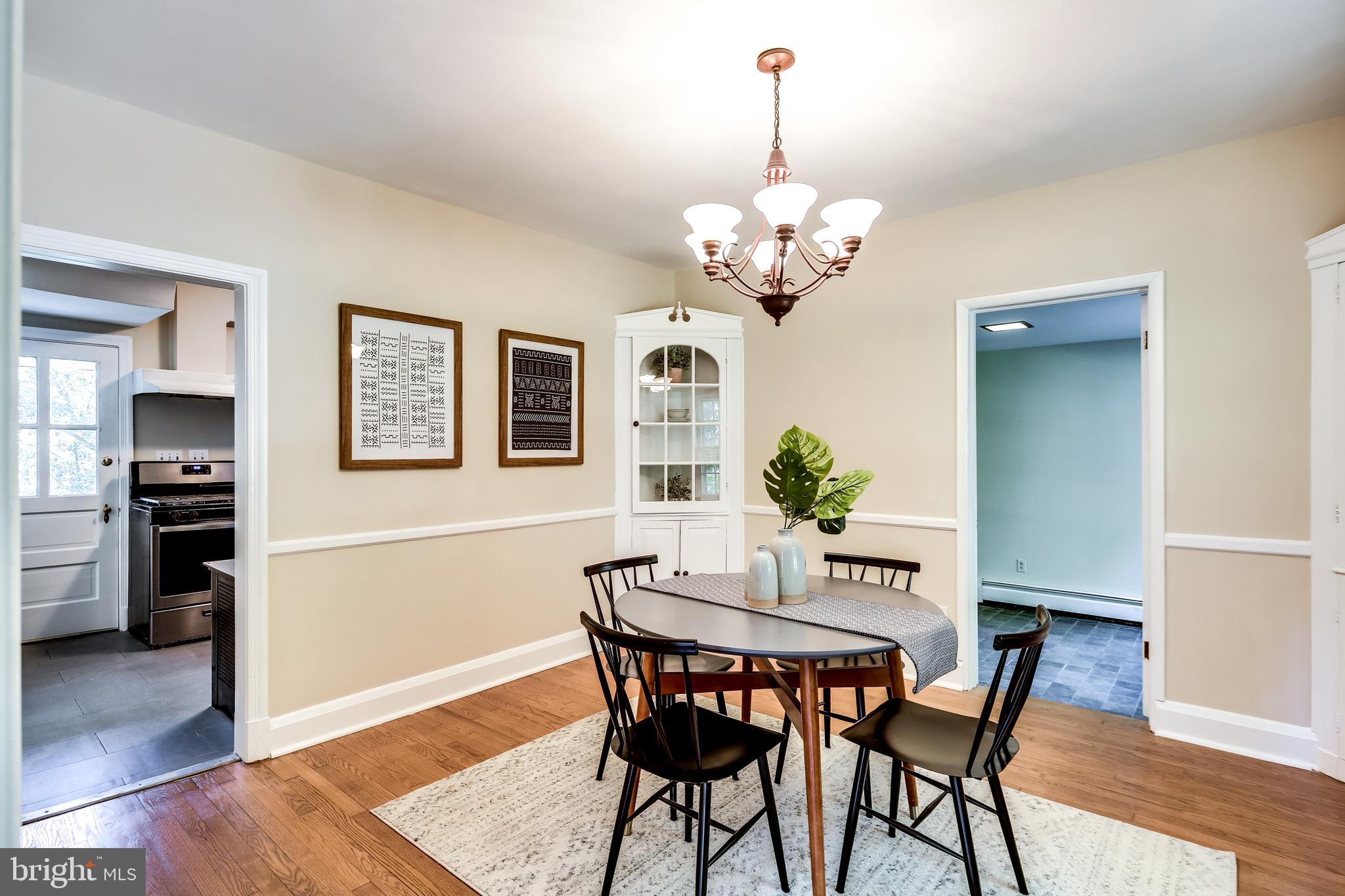 Dining Room w/ Chair Rail