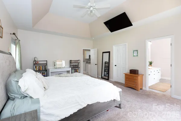 $450,000 | 12015 Hampton Pl Drive, Charlotte, NC 28269