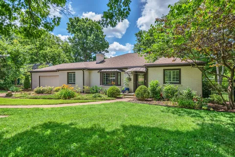 $1,500,000 | 2039 Castleman Drive, Nashville, TN 37215