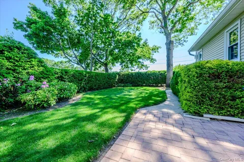 $700,000 | 1401 Herzel Boulevard, West Babylon, NY 11704