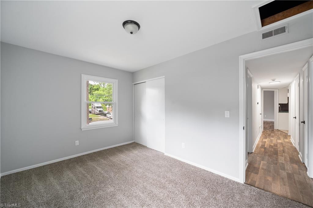 802 Miriam Avenue High Point, NC 27263 - Photo 25 of 33
