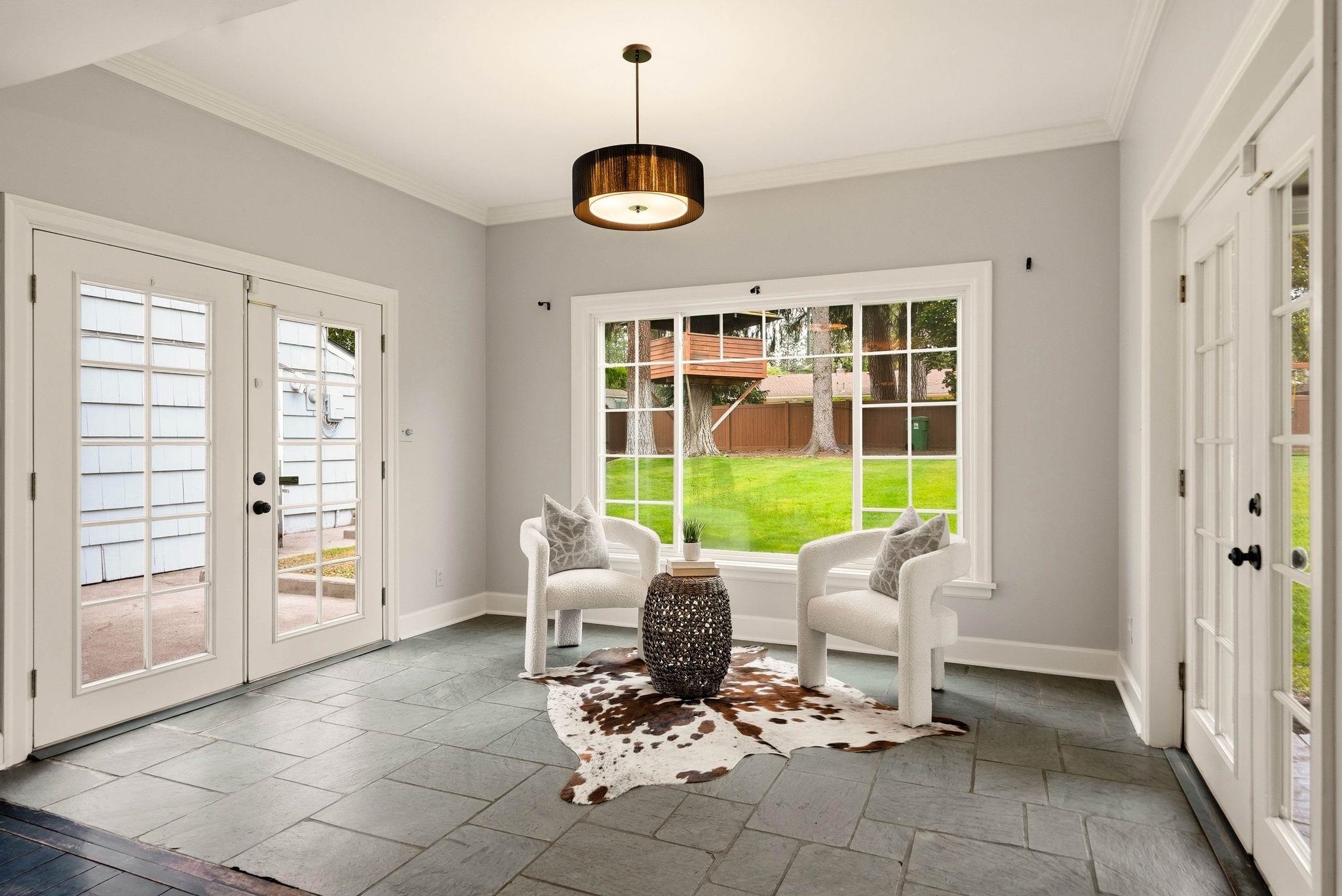 1204 East Overbluff Road Spokane, WA 99203 - Photo 12 of 42