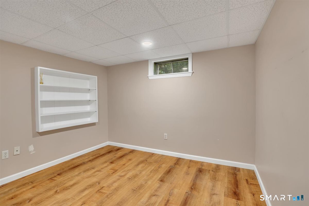 23 Silversmith Road Farmington, CT 06085 - Photo 34 of 40 Gallery Image 34