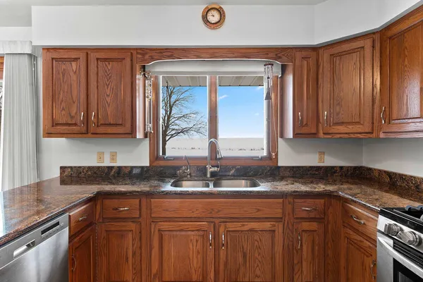 $575,000 | N7256 M-35 Highway, Stephenson, MI 49887