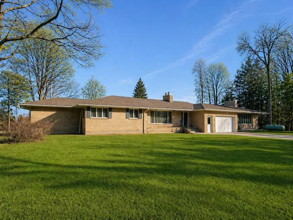 $575,000 | N7256 M-35 Highway, Stephenson, MI 49887