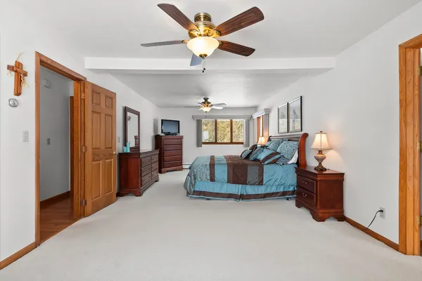 $575,000 | N7256 M-35 Highway, Stephenson, MI 49887