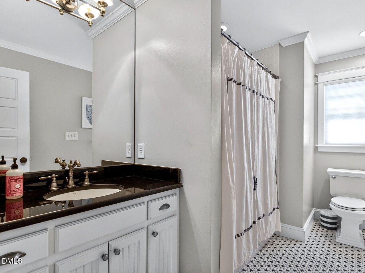 508 Cole Street Raleigh, NC 27605 - Photo 25 of 33 Gallery Image 25