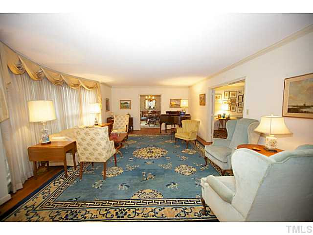 1313 Woodburn Road Durham, NC 27705 - Photo 8 of 21 Photo 8
