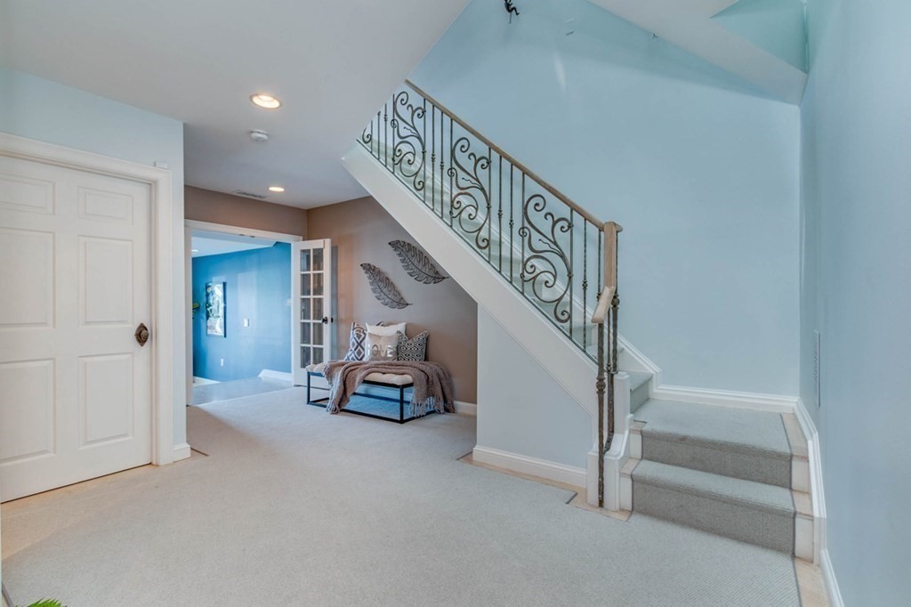 9 Constellation Wharf, Unit 9 Boston, MA 02129 - Photo 20 of 42