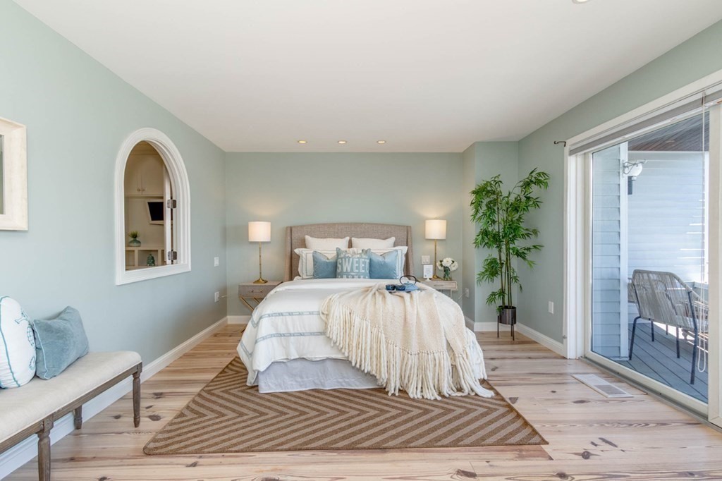 9 Constellation Wharf, Unit 9 Boston, MA 02129 - Photo 26 of 42