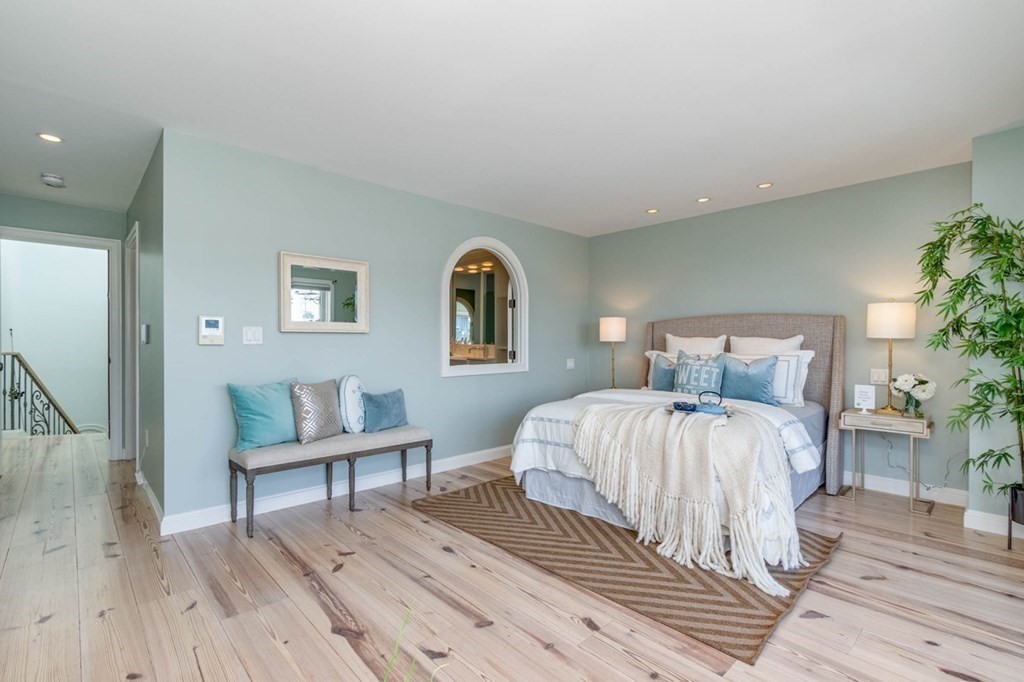 9 Constellation Wharf, Unit 9 Boston, MA 02129 - Photo 28 of 42