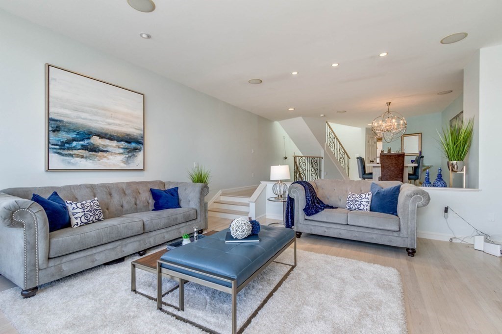 9 Constellation Wharf, Unit 9 Boston, MA 02129 - Photo 3 of 42