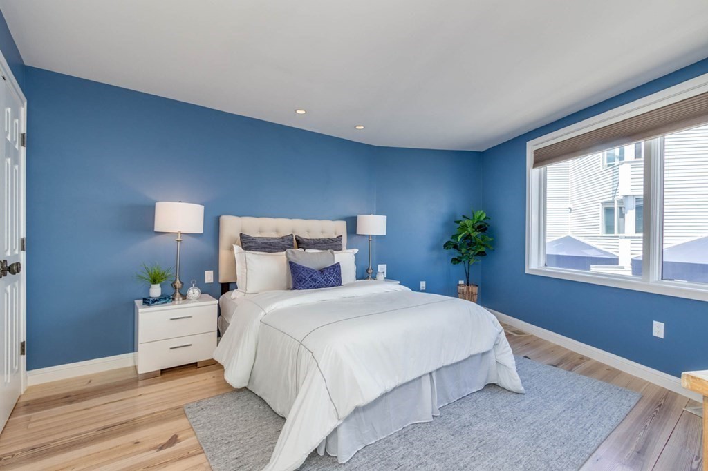 9 Constellation Wharf, Unit 9 Boston, MA 02129 - Photo 31 of 42