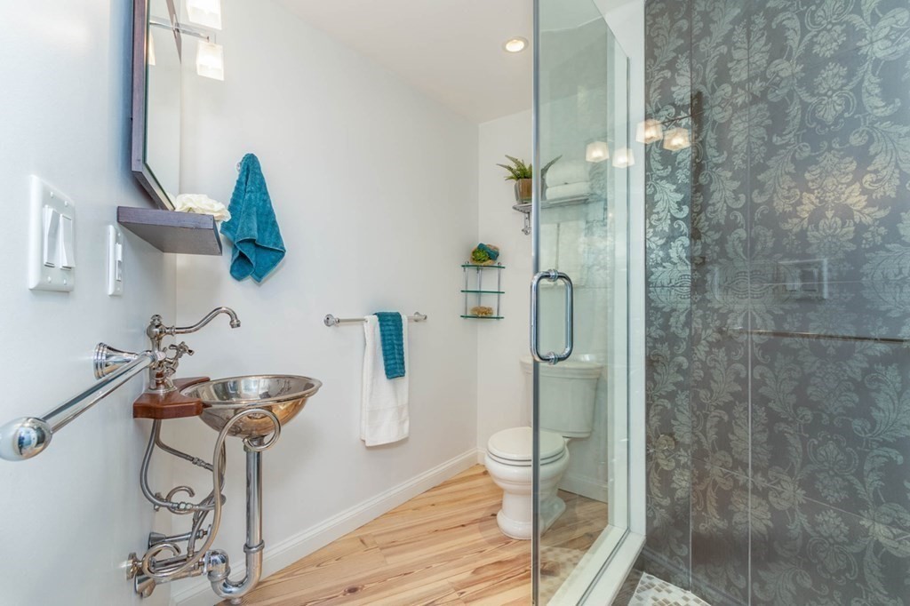 9 Constellation Wharf, Unit 9 Boston, MA 02129 - Photo 35 of 42