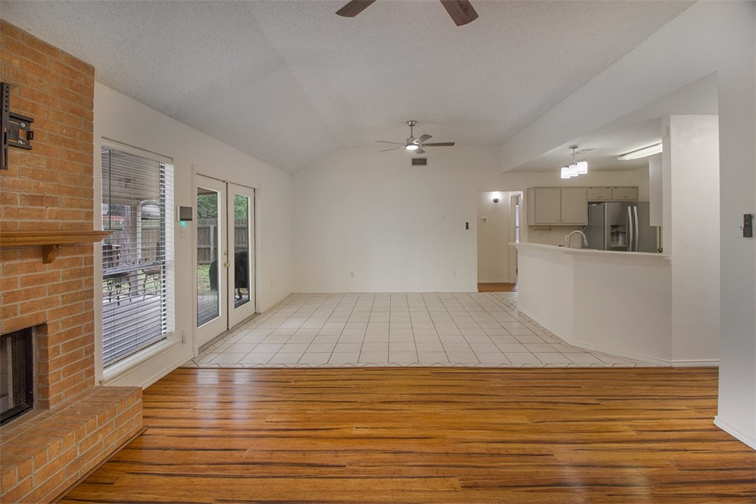 2155 Spring Park Drive Ingleside, TX 78362 - Photo 7 of 30