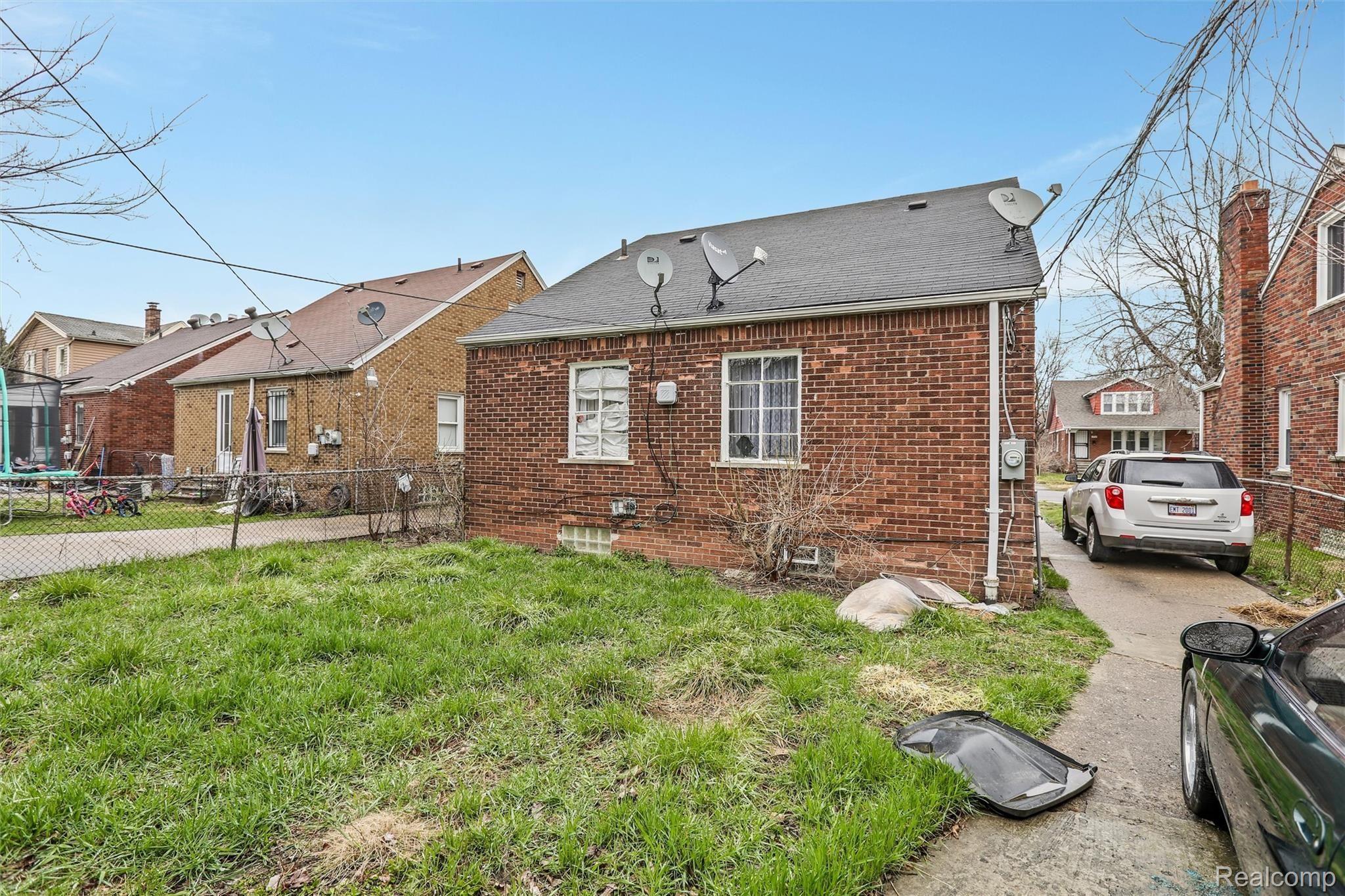 5751 Nottingham Road Detroit, MI 48224 - Photo 24 of 27 26-5751 Nottingham Rd0024.jpg