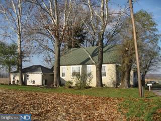 274 Covered Bridge Road Oley, PA 19547 - Photo 2 of 6 Gallery Image 2