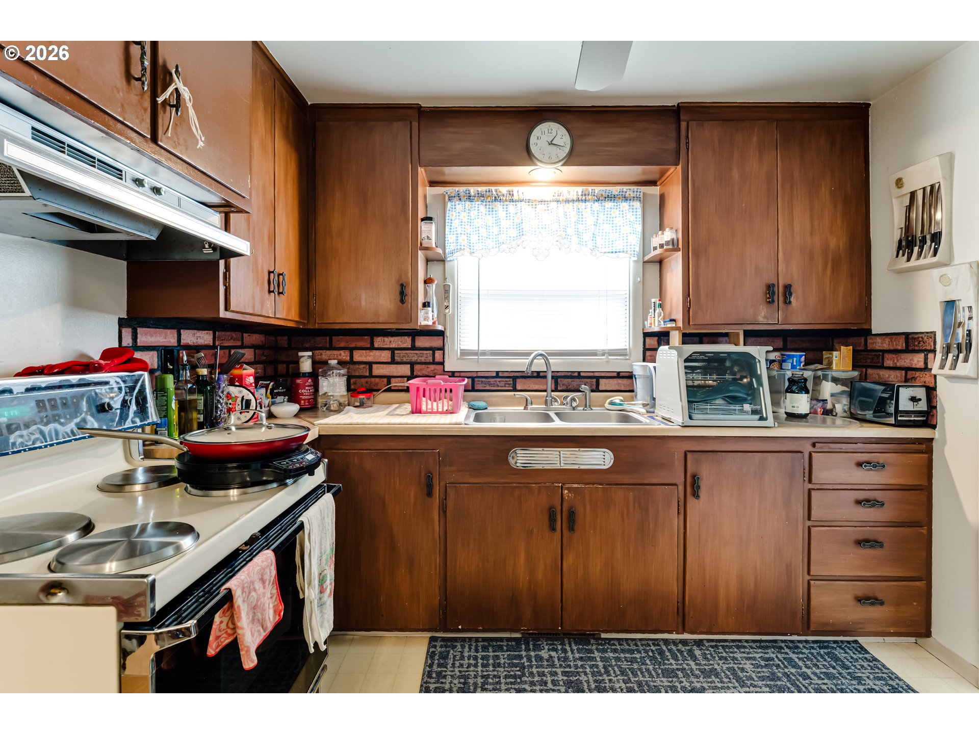 340 West M Street Springfield, OR 97477 - Photo 19 of 34