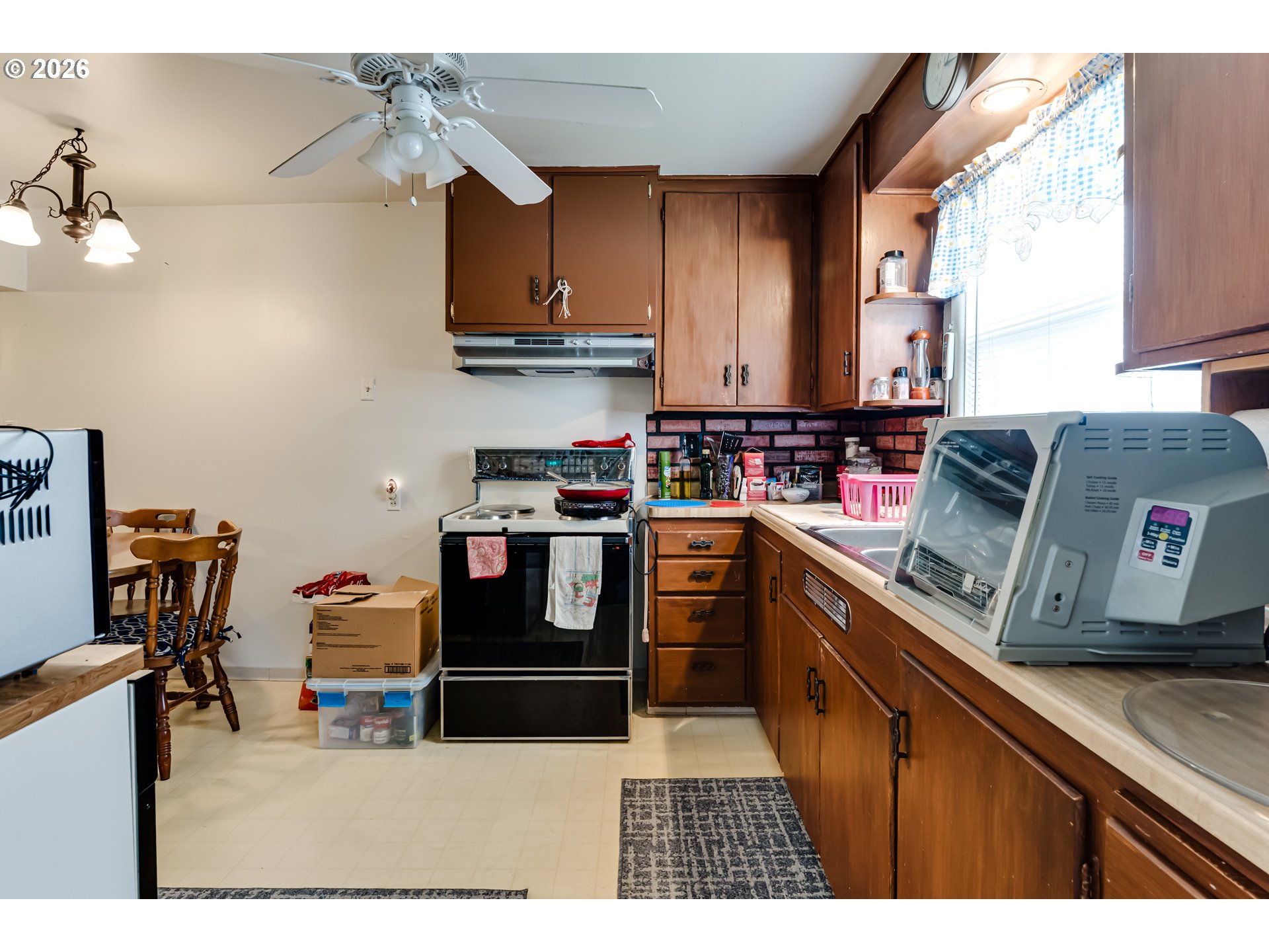340 West M Street Springfield, OR 97477 - Photo 20 of 34