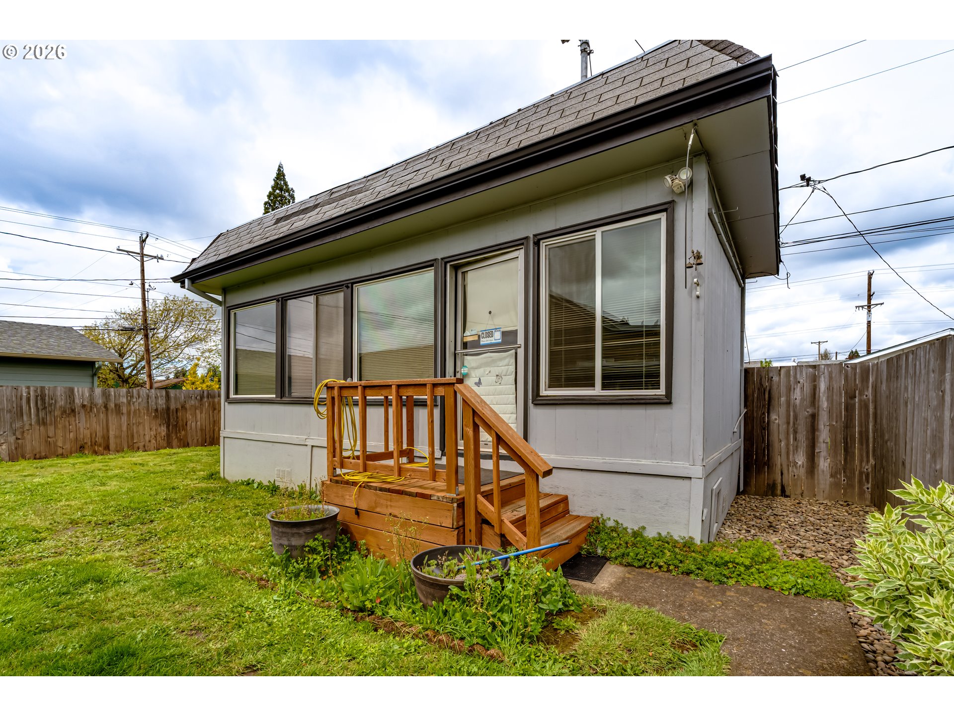 340 West M Street Springfield, OR 97477 - Photo 8 of 34 Shop